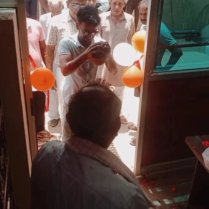 1000035829 1